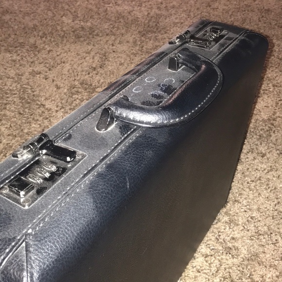 BONDSTREET- brief case - Picture 3 of 3